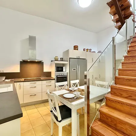 Apartamento La Hoya Downtown